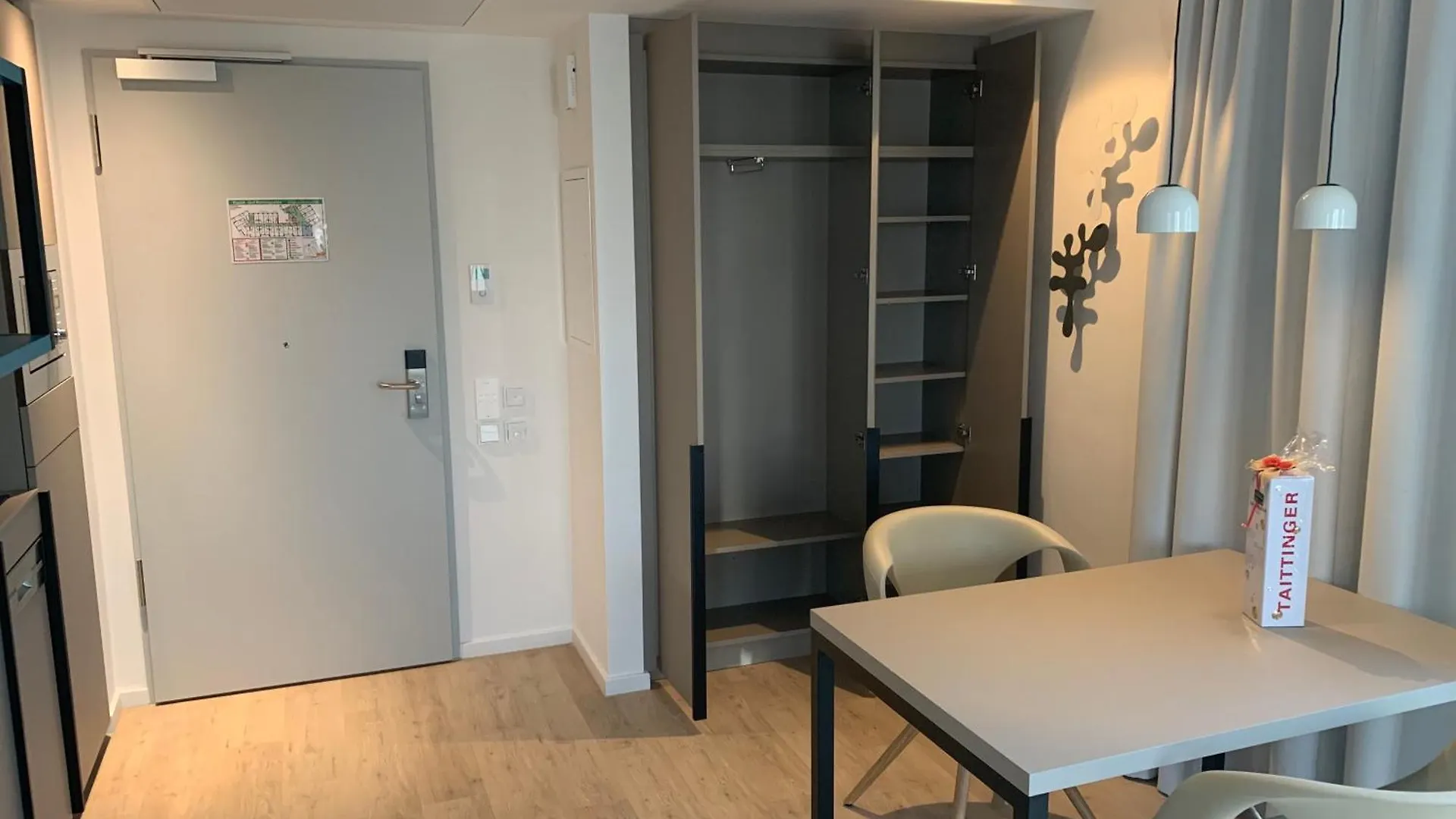 Apartment 226 Galluswarte Zwischen Messe Und Hauptbahnhof Frankfurt am Main